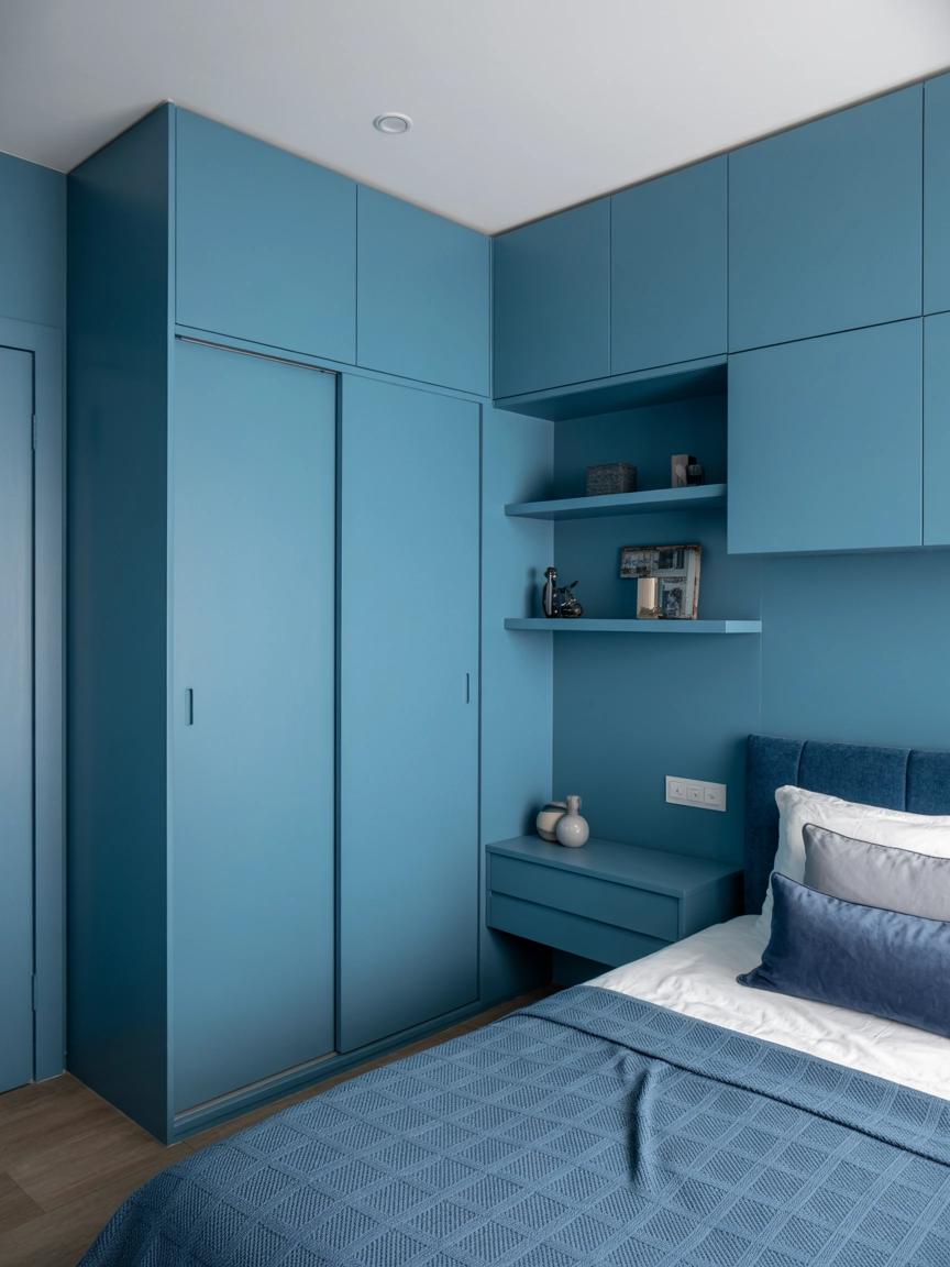 Blue Master Bedrooms Decor 9