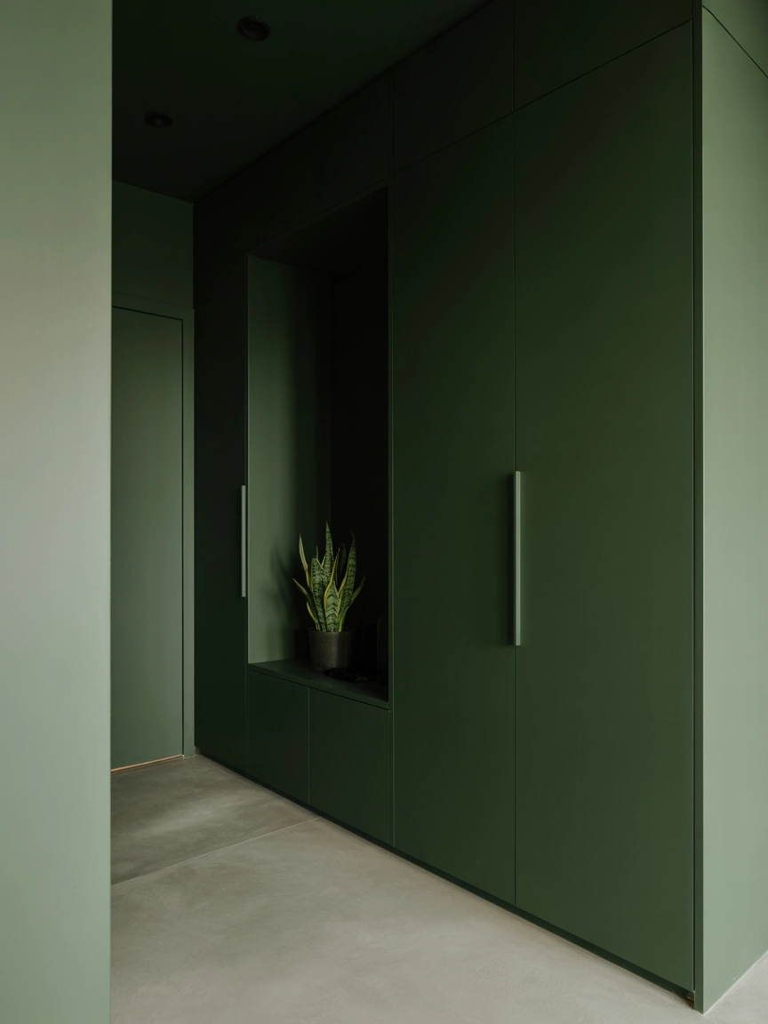 Dark Green Entryway 4